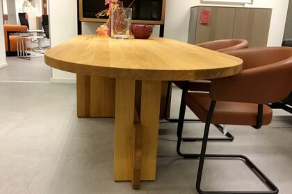 Tecta Esstisch Lot